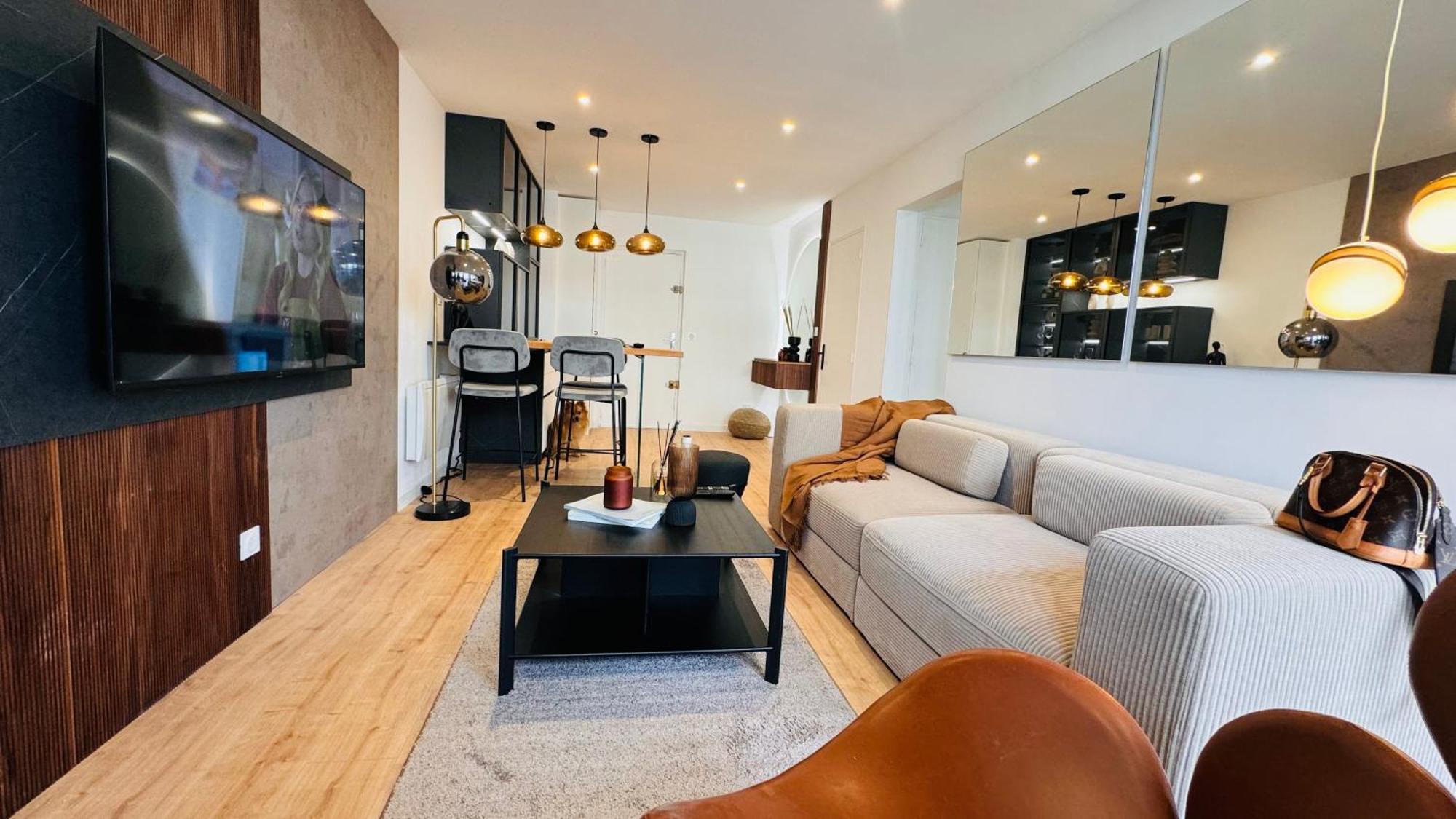 Appartement 50M De La Plage Et Toutes Commodites, Plein Centre Ville Et Silencieux La Grande Motte Bagian luar foto
